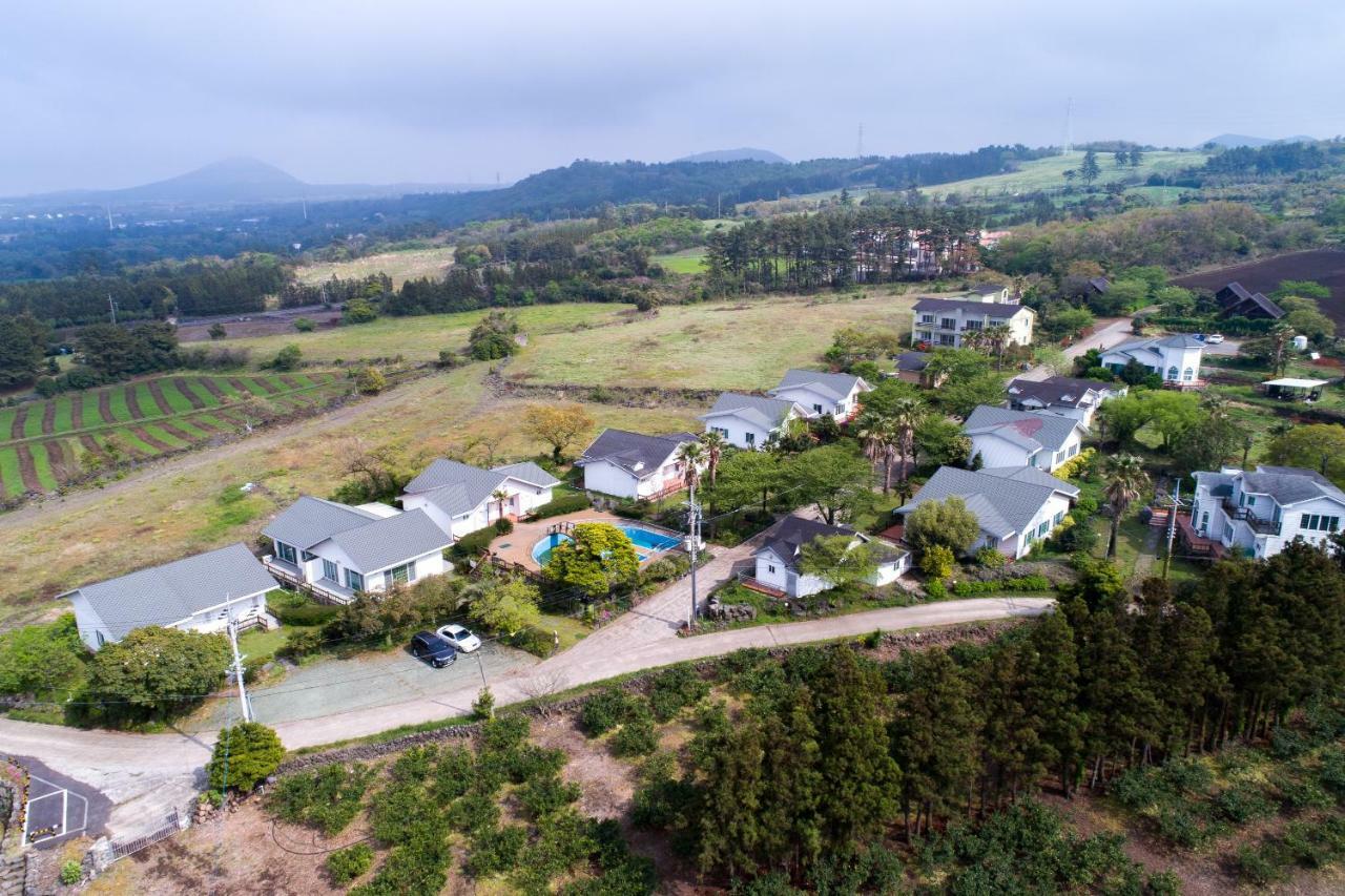 Joyville Resort Jeju Buitenkant foto