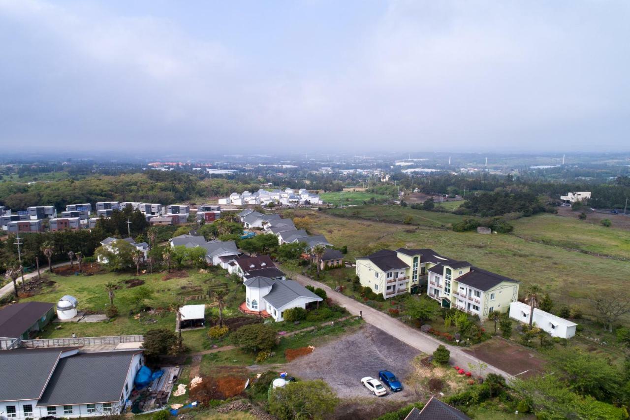 Joyville Resort Jeju Buitenkant foto