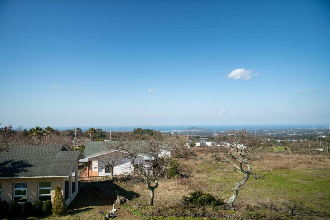 Joyville Resort Jeju Buitenkant foto