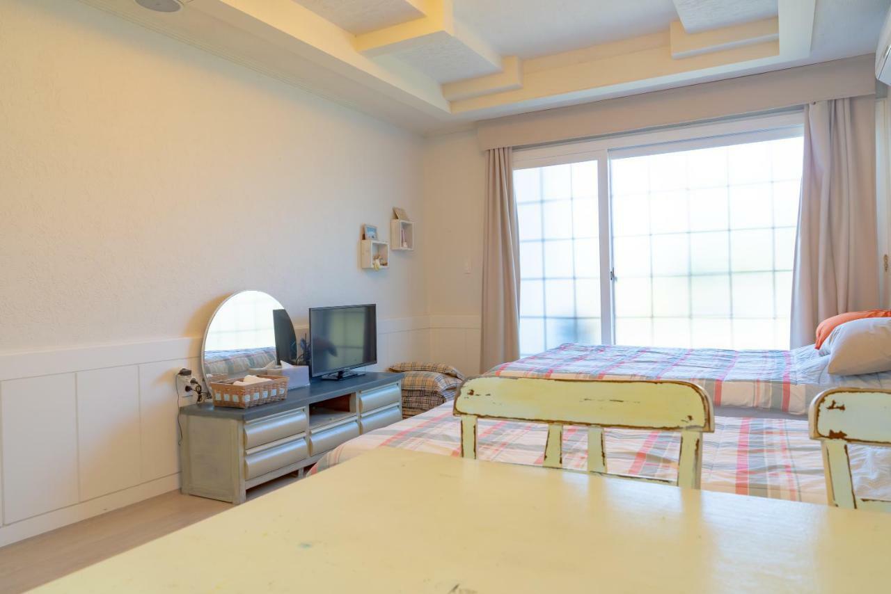 Joyville Resort Jeju Buitenkant foto